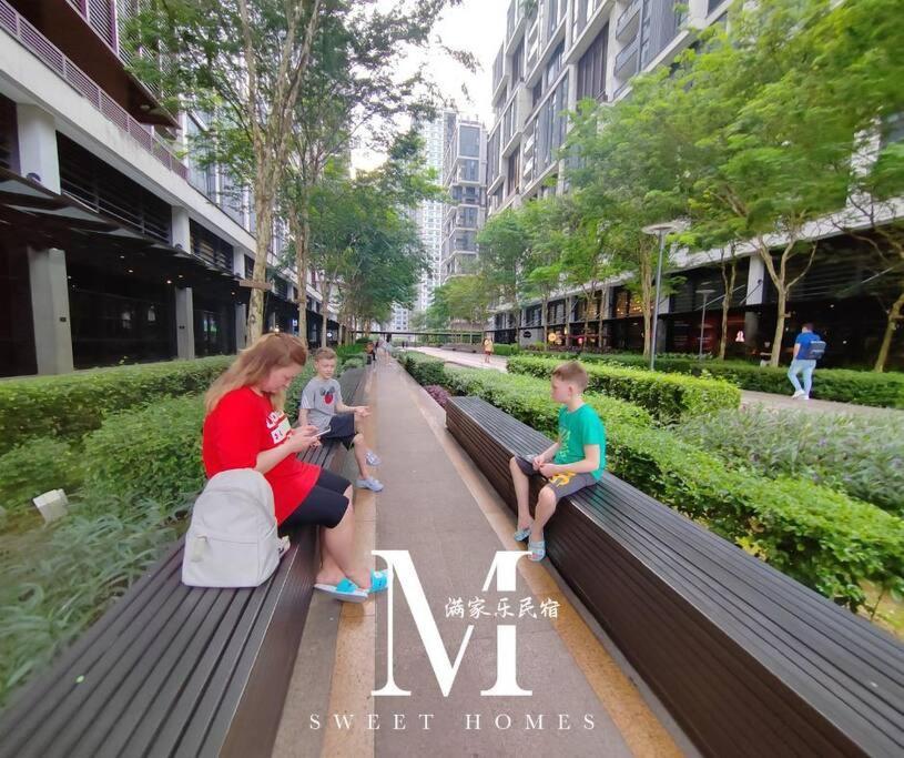 Pangsapuri Mont Kiara Deluxe One Bedroom Balcony #1-2pax Mont Kiara Kl